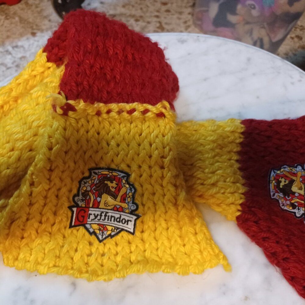 Gryffindor Harry Potter Long Winter Scarf Red Yellow About 72" x 10"